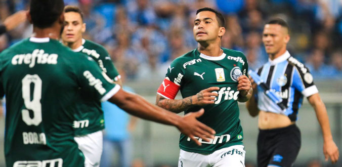 Vòng 15 giải VĐQG Brazil: Palmeiras vẫn không thắng, Santos tiếp tục thua