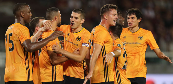 Vòng play-off Europa League: Wolves hạ Torino, Frankfurt gục ngã trên đất Pháp
