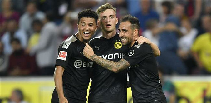 Vòng 2 Bundesliga: Dortmund và Bayern cùng thắng
