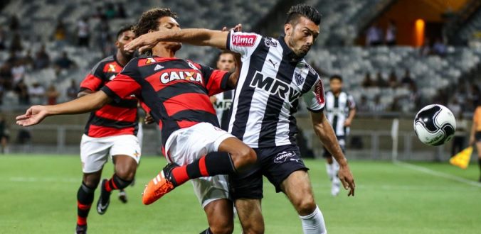 Vòng 24 giải VĐQG Brazil: Flamengo thẳng tiến đến ngôi vô địch