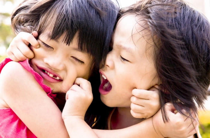 Nằm mơ thấy đánh nhau với bạn thân