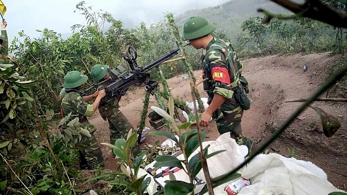 Nằm mơ thấy cuộc diễn tập bắn súng lục